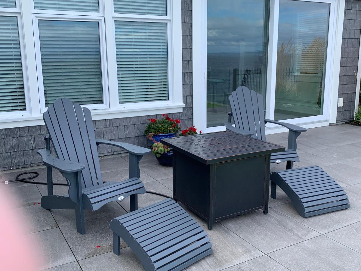 Ocean Front Private Suite Victoria Bagian luar foto